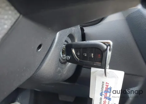 2025 Toyota Corolla Le z USA, uszkodzony, nr VIN 5YFB4MDEXSP301653